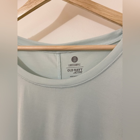Old Navy Active Long-Sleeve Top – XS – Soft Mint Blue - Picture 5 of 5